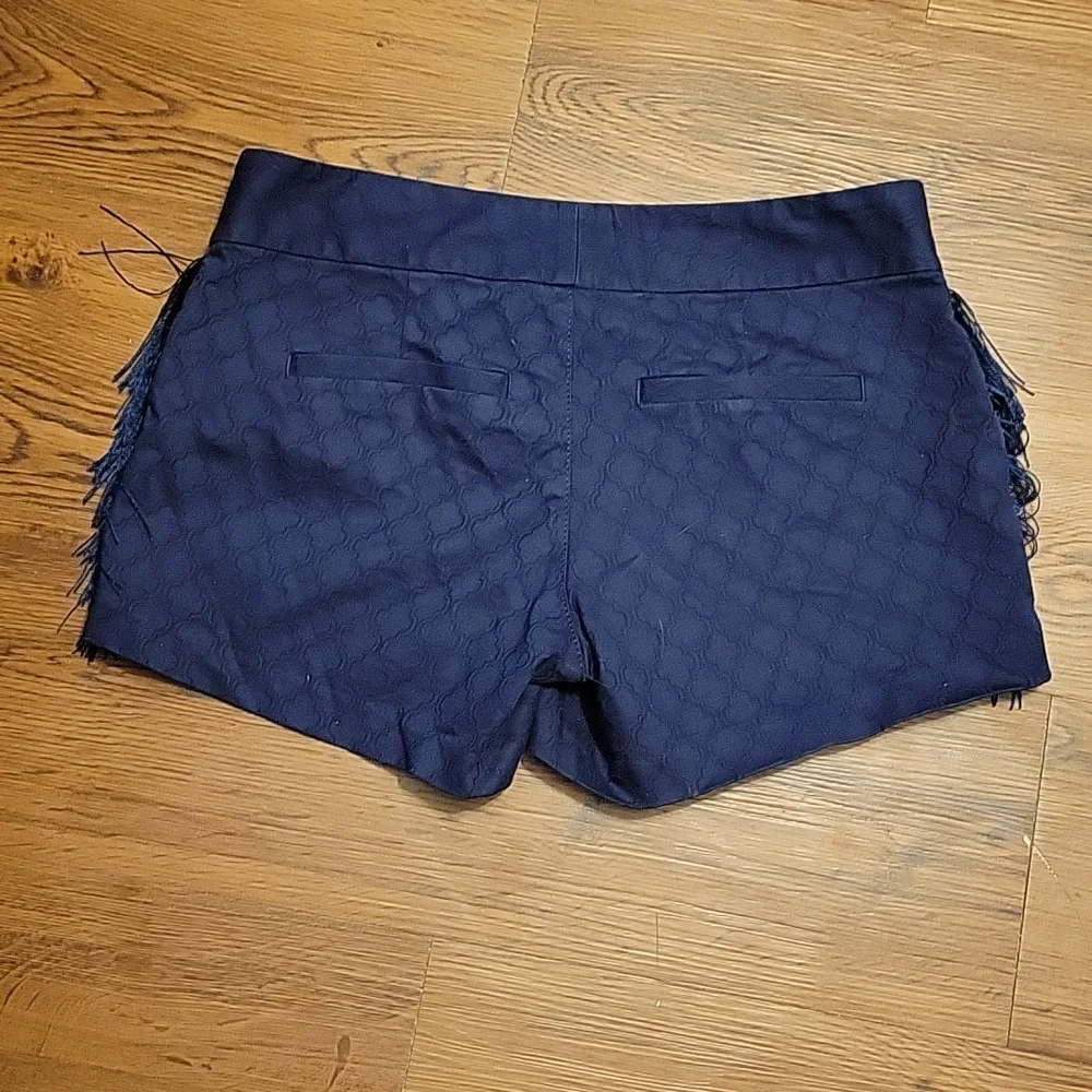 Lilly Pulitzer Ellie Shorts with Fringe - Picture 2 of 6